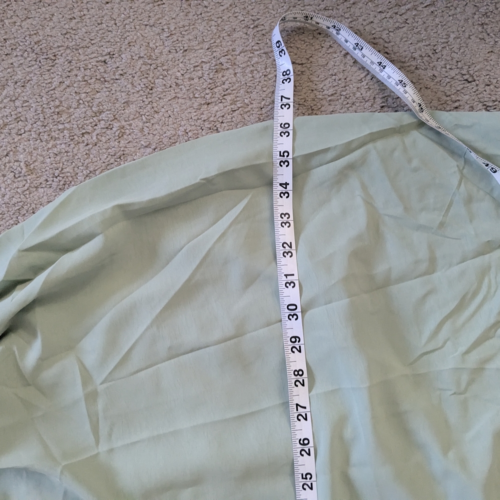 Elegant Green Maxi Dress - Picture 6 of 7